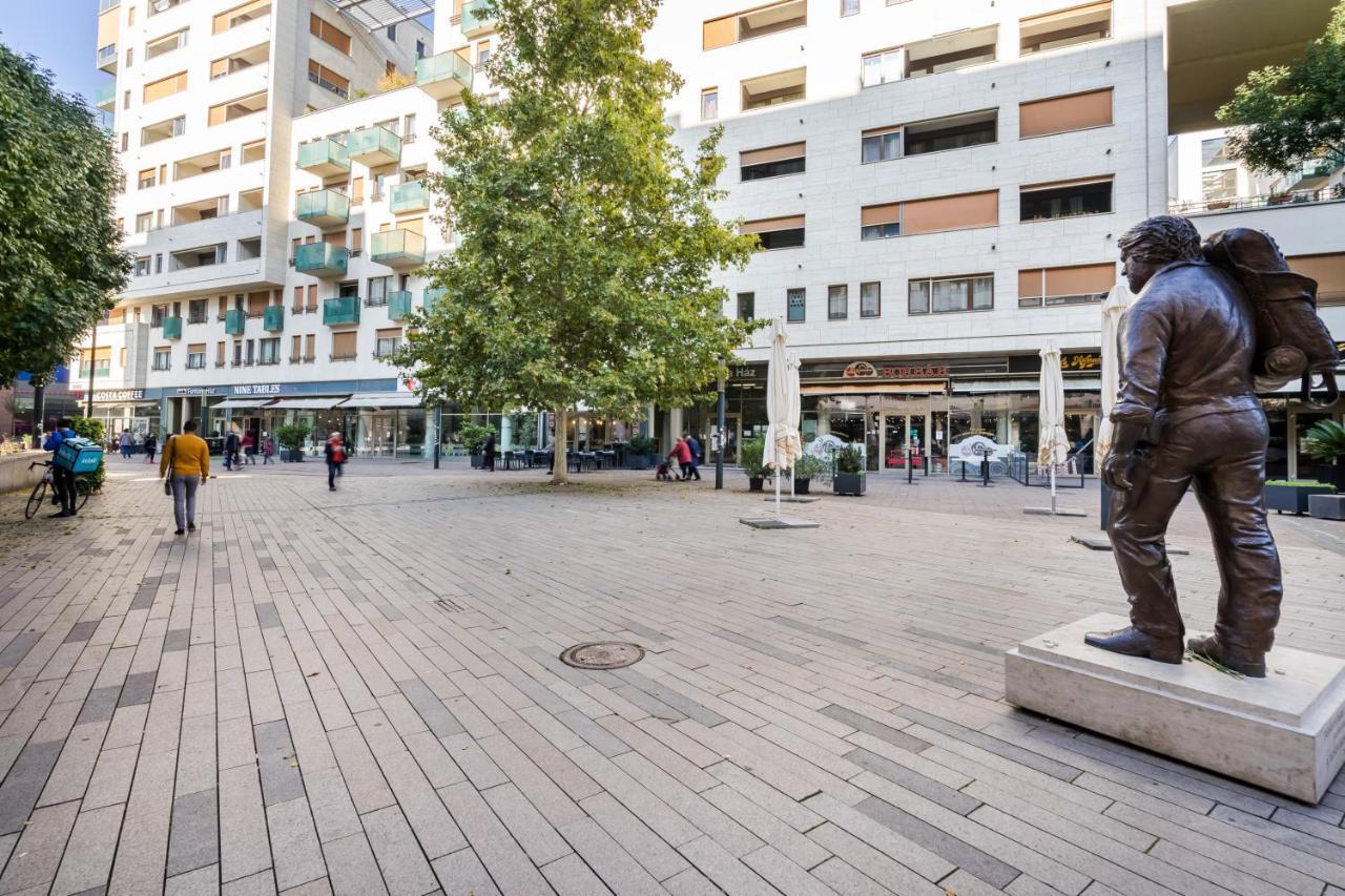 Cascade Corvin Apartment Budapesta Exterior foto